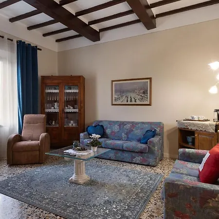 A Casa Di Franca * גאמבאסי